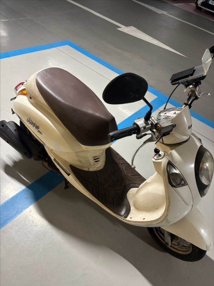 sym 미오 100cc 스쿠터 이미지