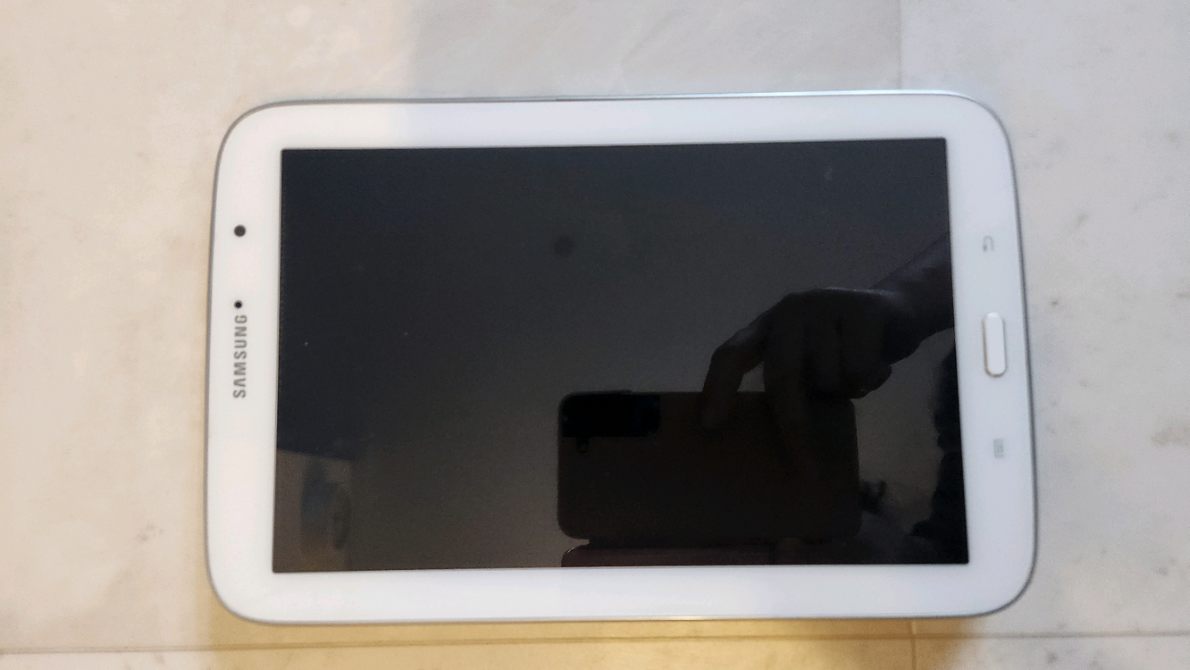 SHW-M500W 갤럭시 노트 8.0 (2013년 제품) 이미지