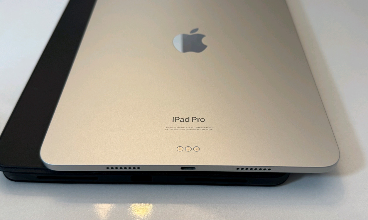 아이패드 프로 11인치 4세대 M2 배터리 95% 128GB WIFI 판매 이미지