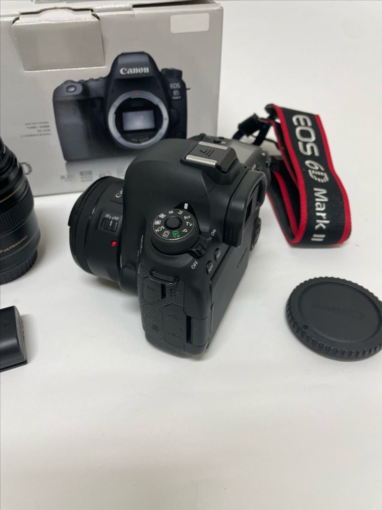 캐논 6D Mark II s급 풀박스 렌즈 일괄(50mm,85mm) 이미지