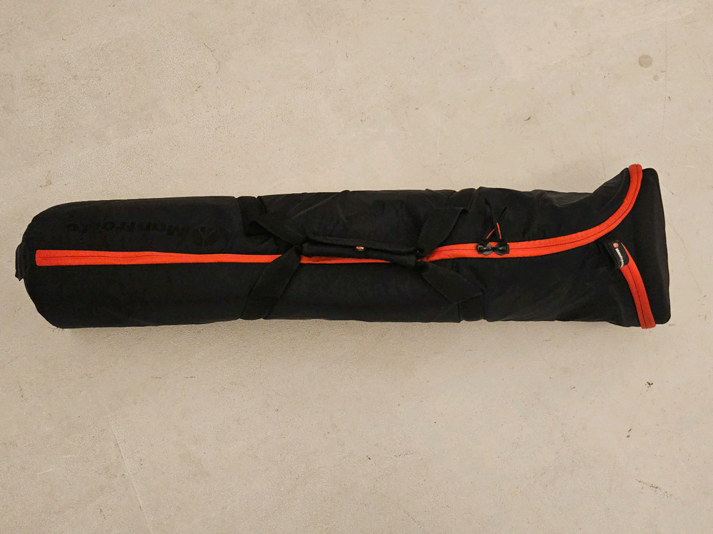 맨프로토 MT057C4-G 카본삼각대 + 맨프로토 327RC2 조이스틱 이미지