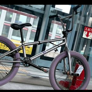 BMX 자전거 이미지