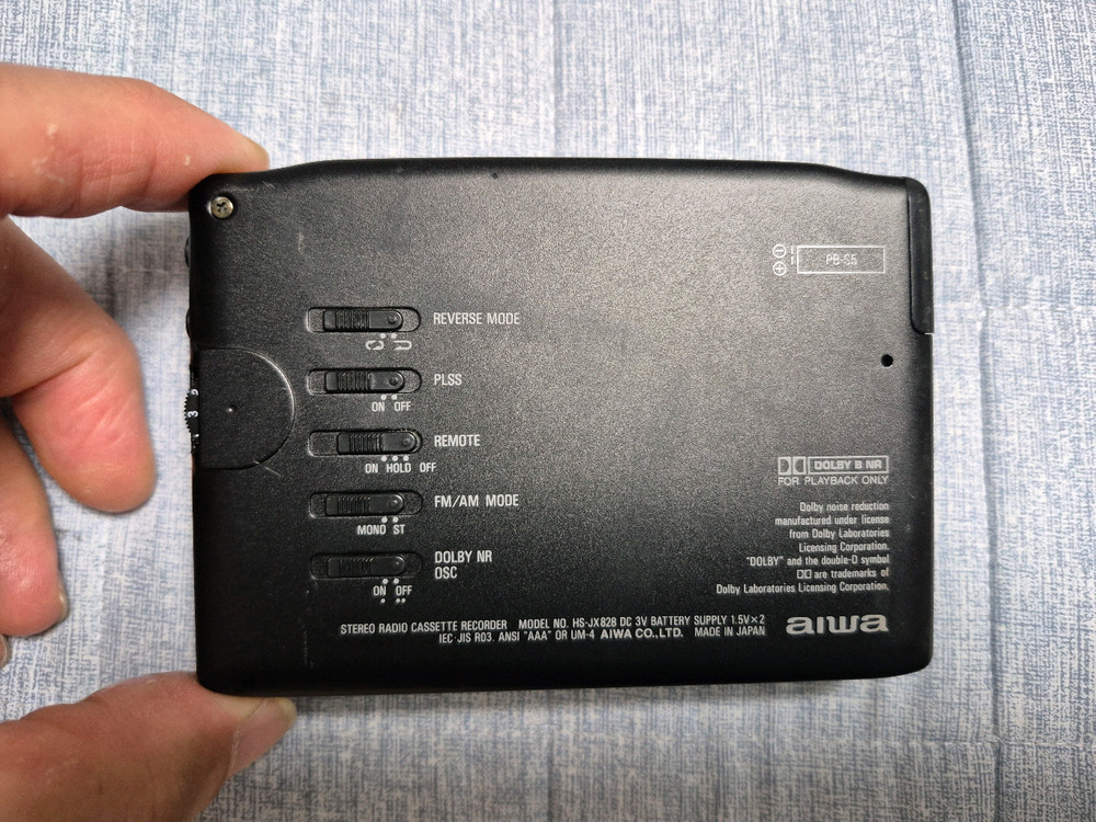 AIWA HS-JX828 BLACK색상 정크기기 판매합니다. 이미지