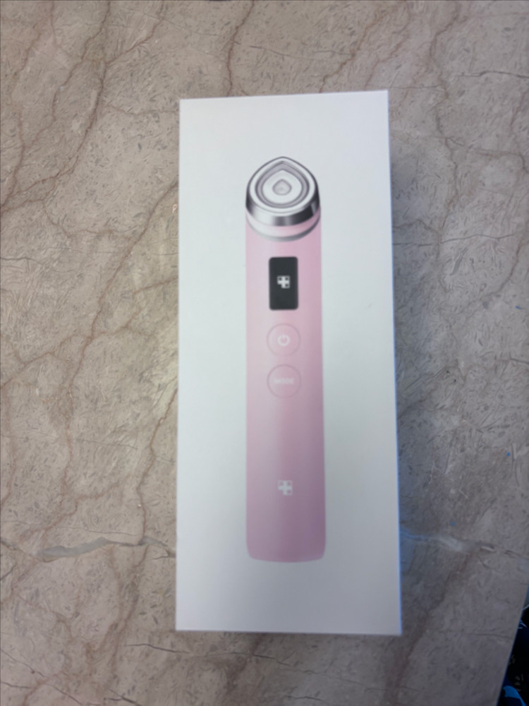 메디큐브 에이지알 부스터 프로 핑크에디션 이미지