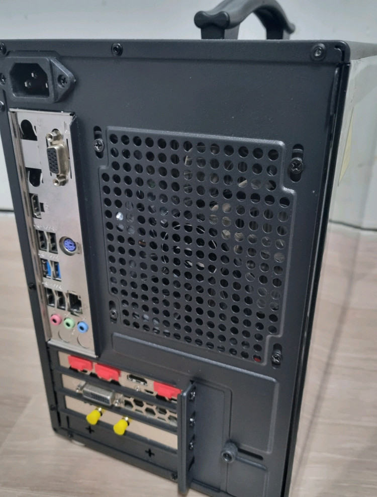 게이밍 PC 본체 i5-10400 GTX 1070(상세스펙확인요망) 이미지