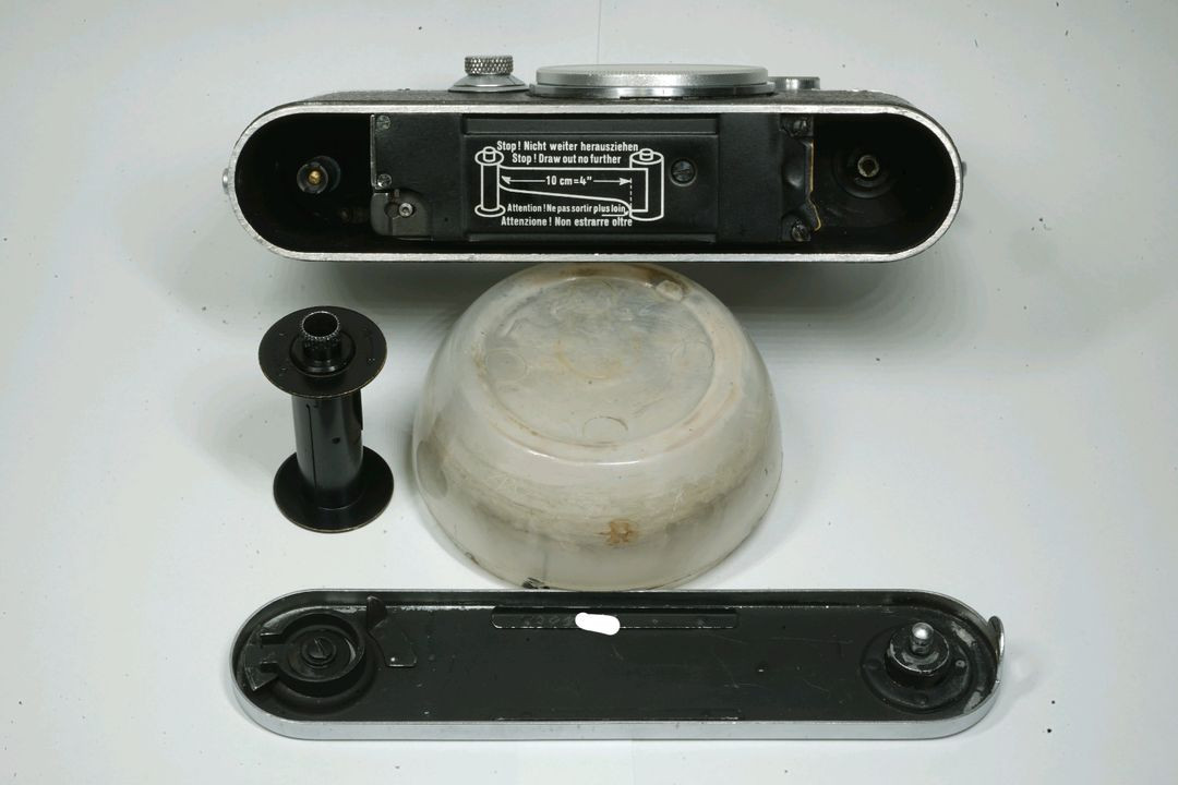 라이카 바르낙 iiic 필름 카메라 + 인더스타 I-10 50mm f3.5 침동 엘마 카피 렌즈 팝니다!! 이미지