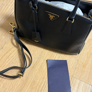 프라다 사피아노 토트 도트 가방 (정품) 이미지