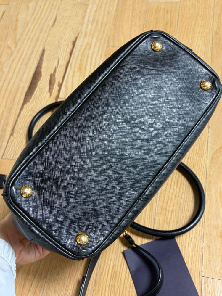 프라다 사피아노 토트 도트 가방 (정품) 이미지