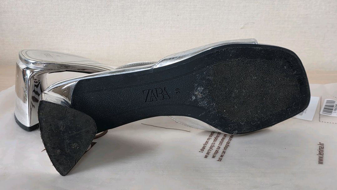 zara 자라 실버 메탈 샌들 힐 / 뮬 6cm 245 이미지
