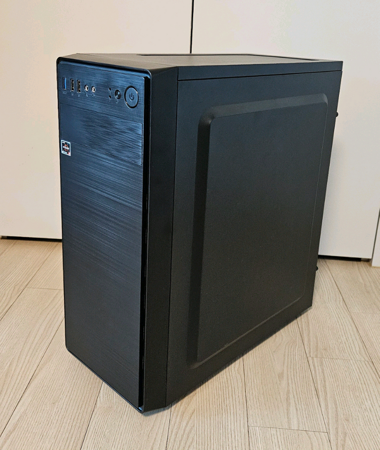 컴퓨터 데스크탑 pc 본체 라이젠3 이미지