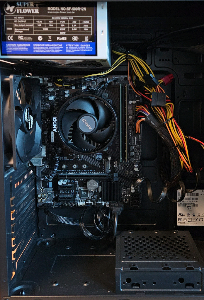 컴퓨터 데스크탑 pc 본체 라이젠3 이미지