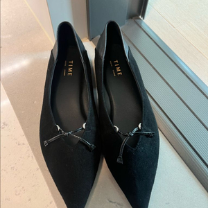 타임 투웨이 블랙 스웨이드 플랫 슈즈(230) 이미지