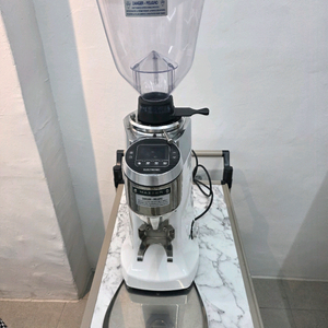 업소용 커피 그라인더 이미지