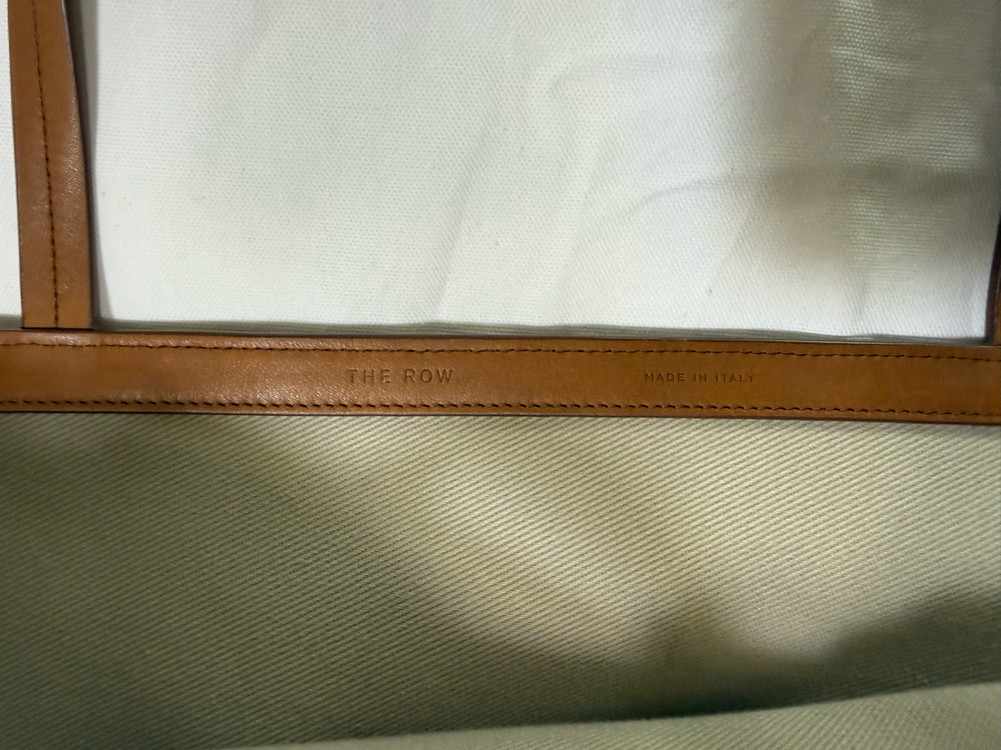 더로우 파크 쓰리 토트 캔버스 이미지