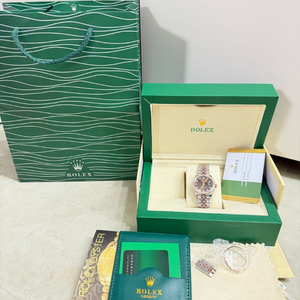 더비 다이아몬드 시계 이미지