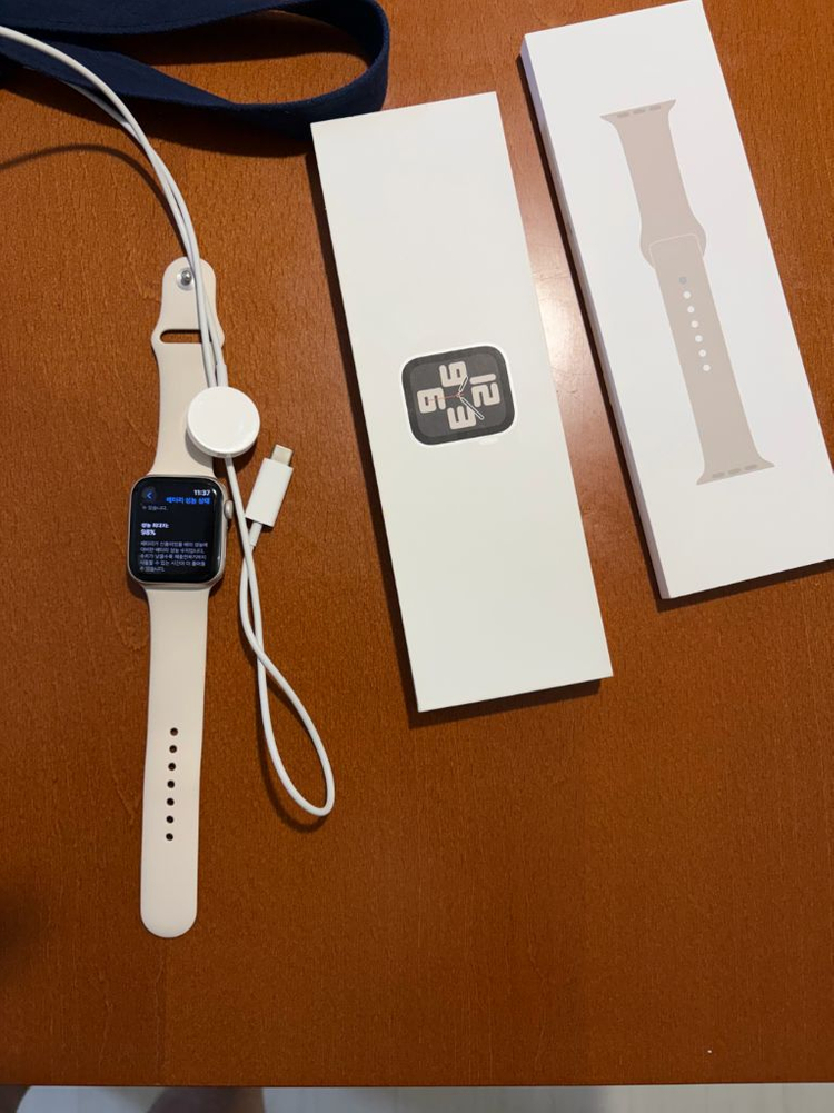 애플워치 SE2 44mm 풀박스 이미지