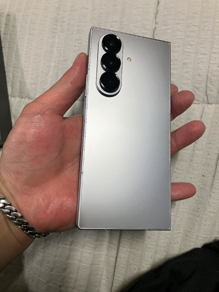 갤럭시폴드7 실버256g 풀박스 마지막가격내림 이미지