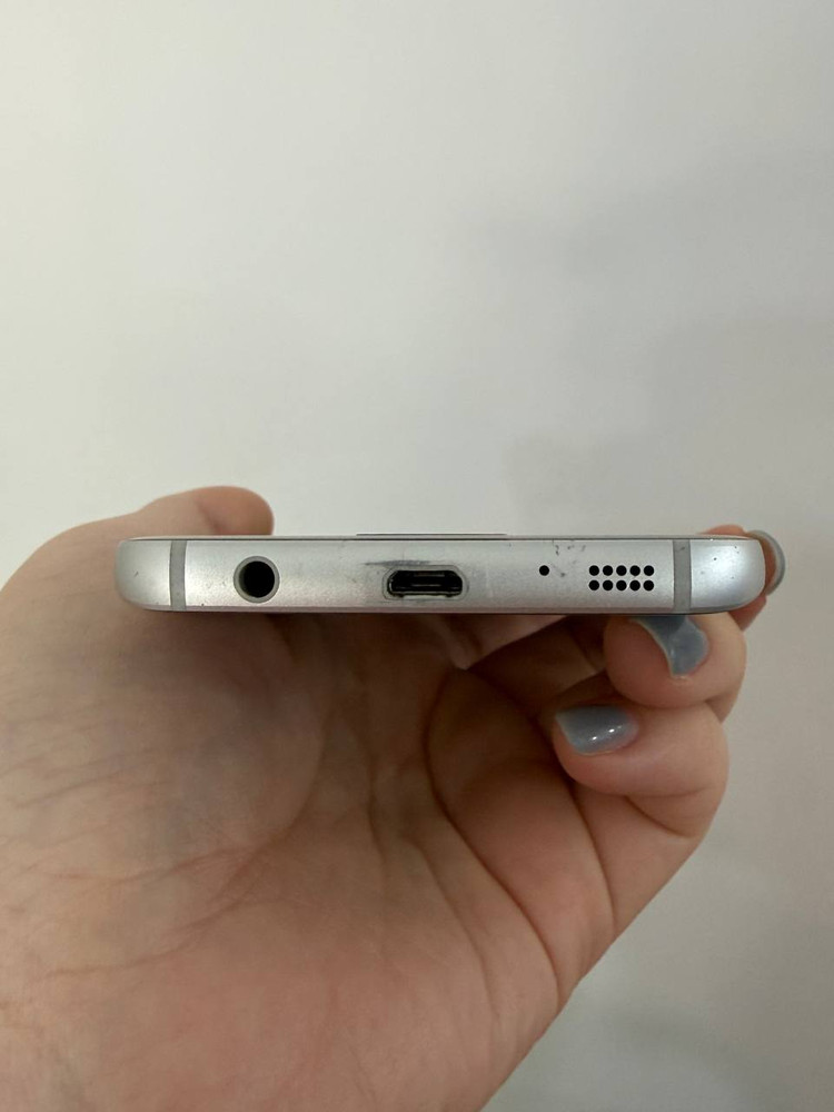갤럭시S7 실버 32GB Y1750 이미지