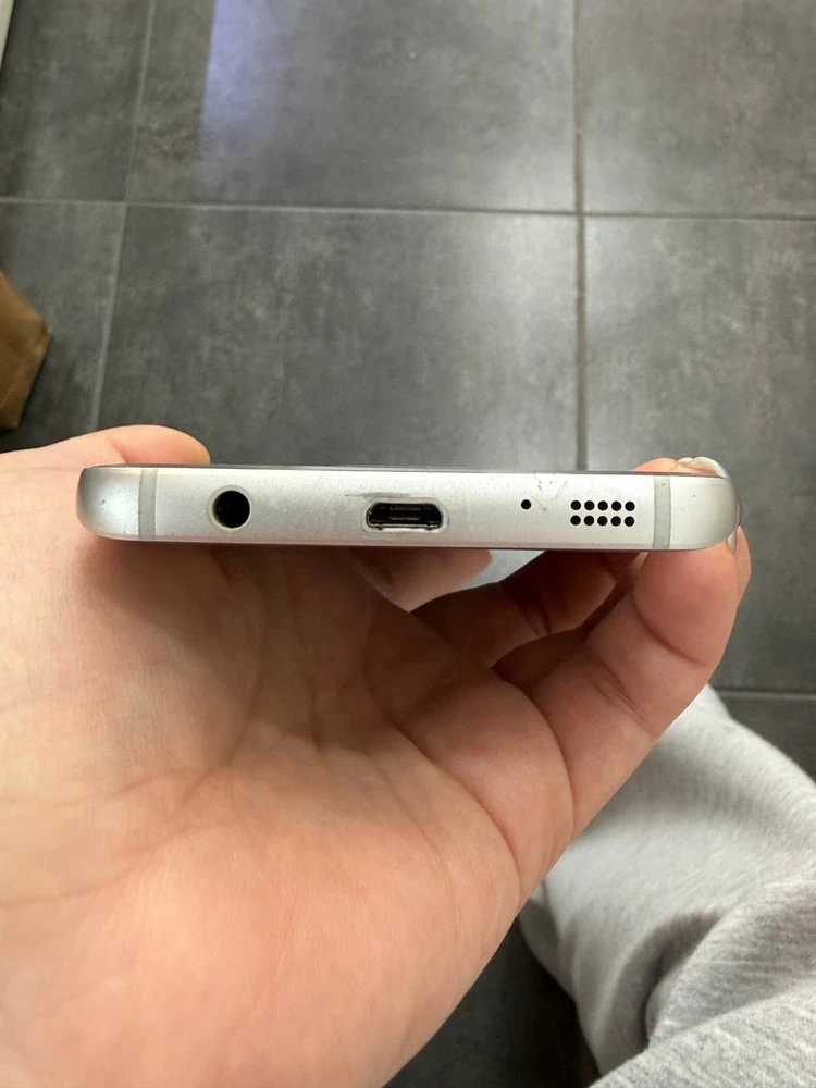 갤럭시S7 실버 32GB Y1750 이미지