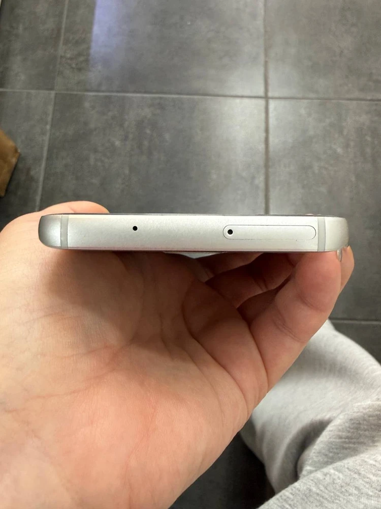 갤럭시S7 실버 32GB Y1750 이미지