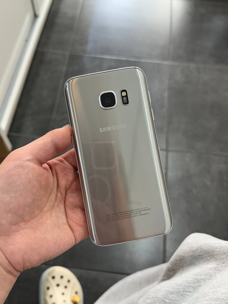 갤럭시S7 실버 32GB Y1750 이미지
