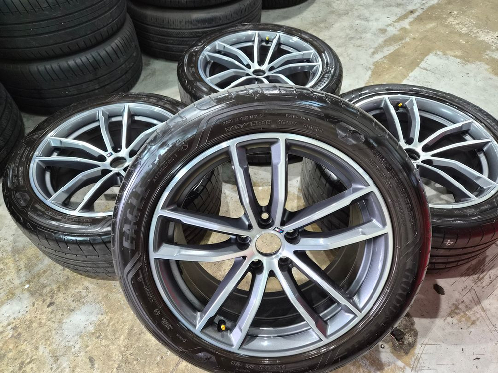 BMW G30 5시리즈 662M 18인치 순정 휠타이어 판매합니다 이미지