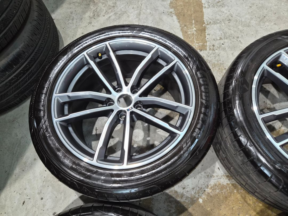 BMW G30 5시리즈 662M 18인치 순정 휠타이어 판매합니다 이미지