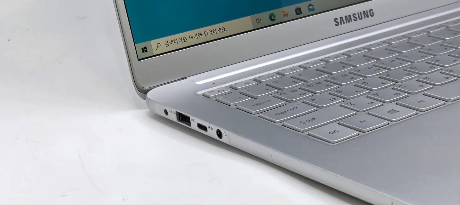 삼성 노트북9 올웨이즈 15인치 i7 NT900X5N-K78S 이미지