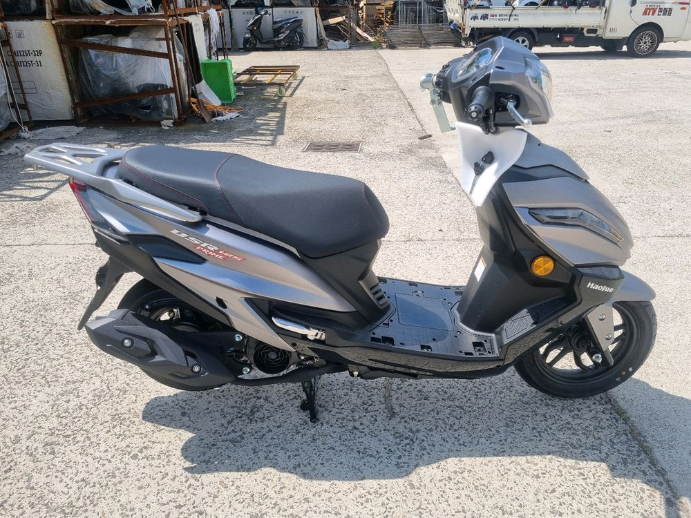 재고신차 스쿠터 할인중 하우즈 USR125 이미지
