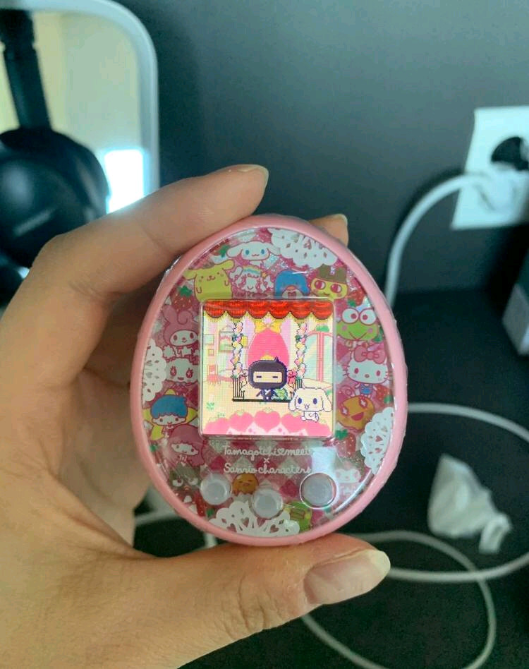 다마고치 산리오 미츠 핑크 풀박스 판매해요! 내용필독! 이미지