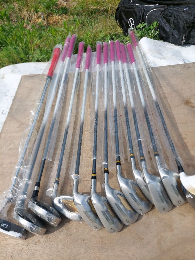 여성용 골프채 미사용 선물받은 풀세트 이미지