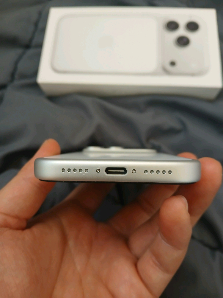 아이폰 17 프로 256GB 이미지