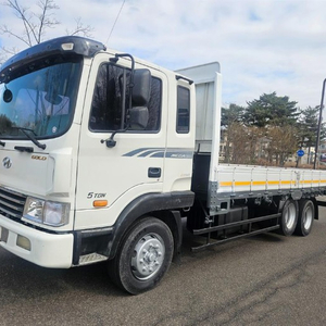 메가트럭 5톤 초장축 앞축카고트럭 이미지