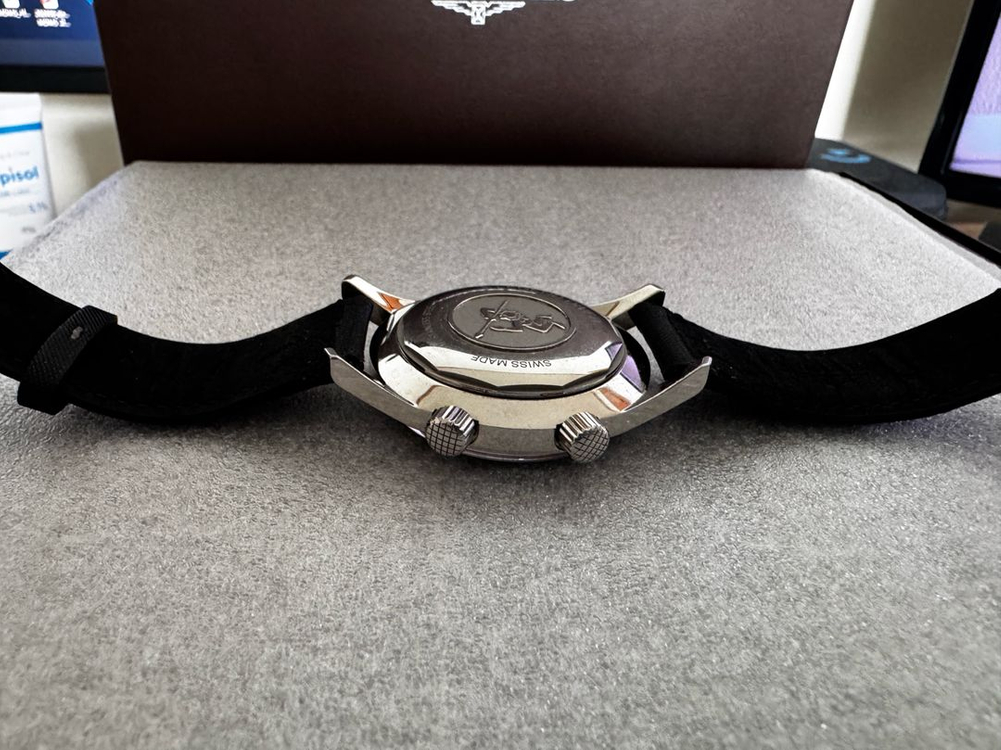 론진 레전드다이버 42mm 논데이트 이미지