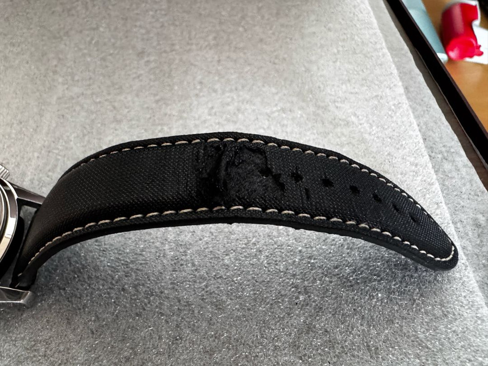 론진 레전드다이버 42mm 논데이트 이미지