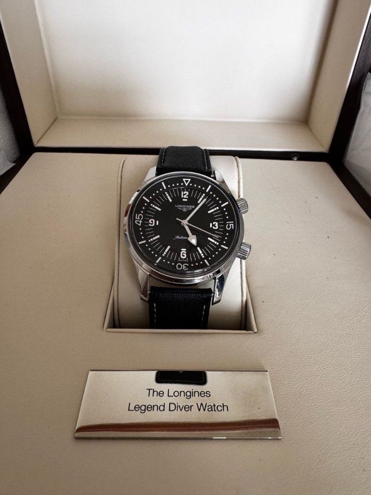 론진 레전드다이버 42mm 논데이트 이미지