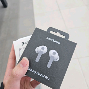 버즈4프로 이미지