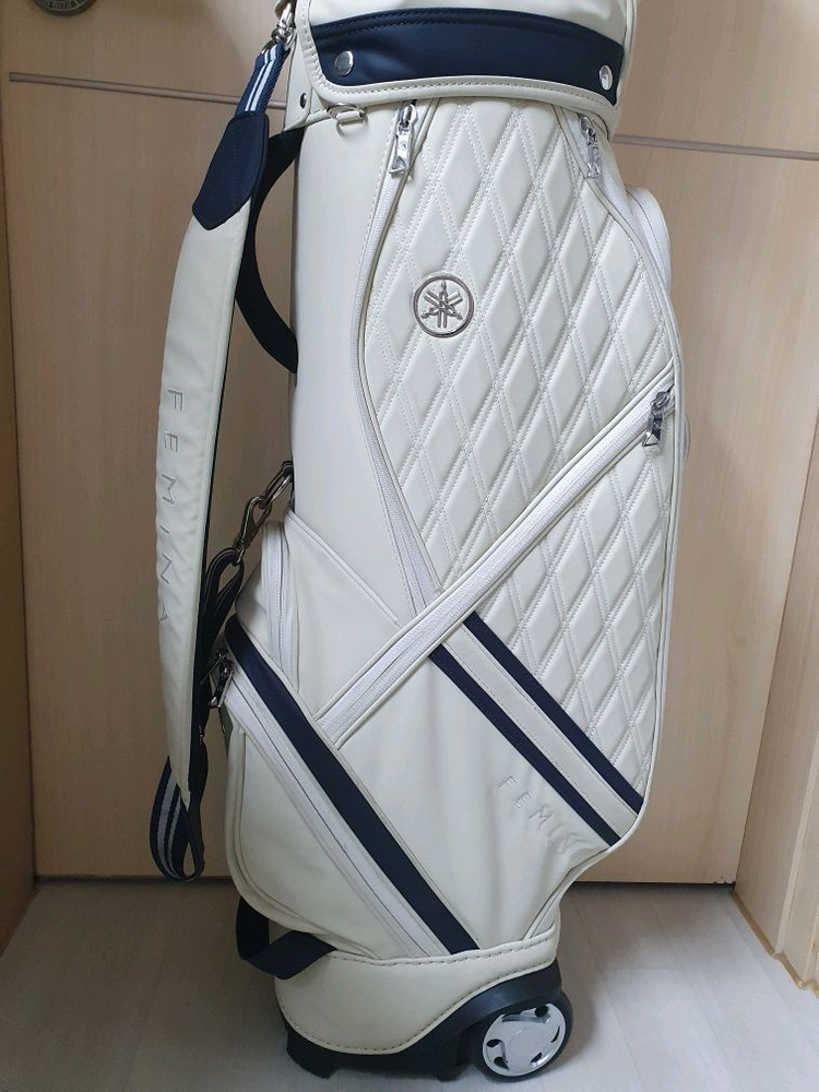 거의새채 여성용 야마하 페미나 정품 골프채 풀세트팝니다 이미지