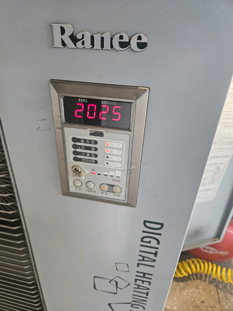 라니 돈풍기 곱창난로 튜브히터난로 열풍기 온풍기 석유난로 열발열량 13000칼로리 이미지