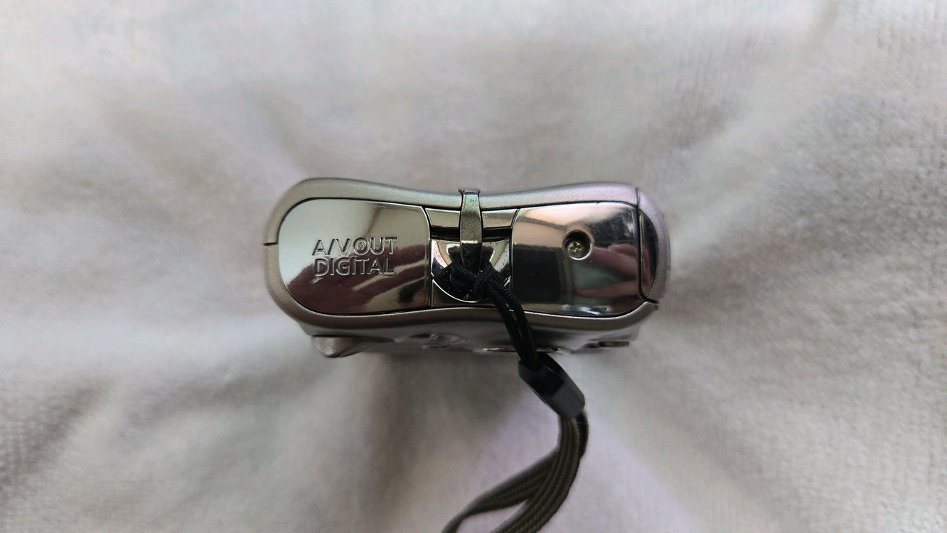 캐논 익서스 IXUS 960 IS 디지털 카메라 이미지