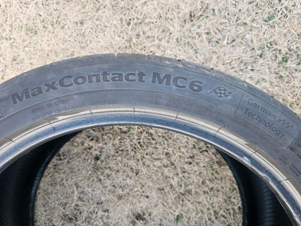 255-40-19 콘티넨탈 mc6 2짝 6만 택포 이미지