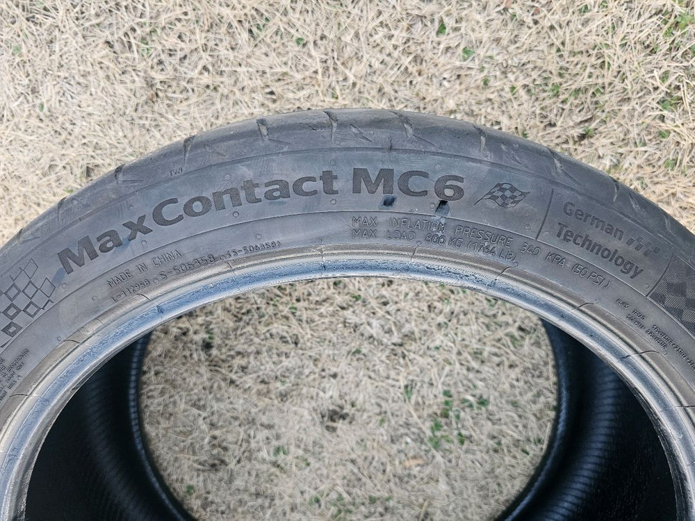 255-40-19 콘티넨탈 mc6 2짝 6만 택포 이미지