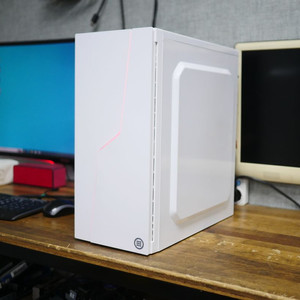 게이밍 PC 본체 i5-9400F 16GB GTX1060 3G 게임용 컴퓨터 이미지