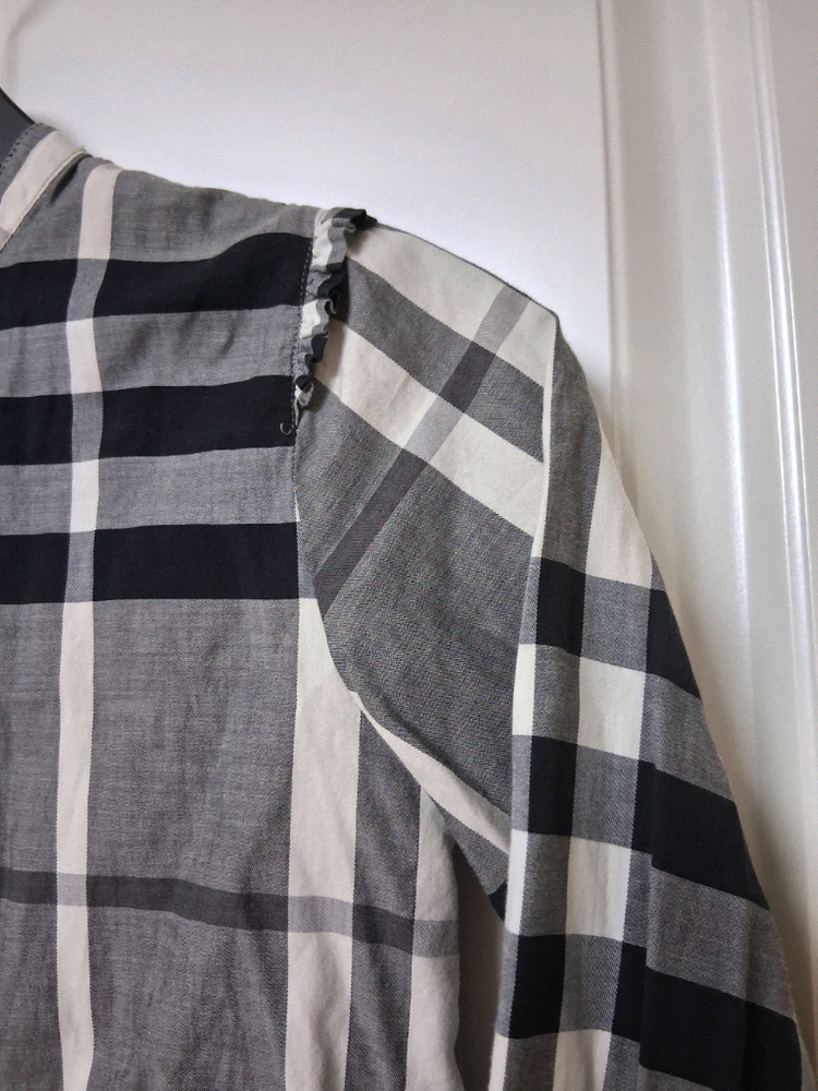 여아동 버버리키즈 체크셔츠140 10세전후 이미지