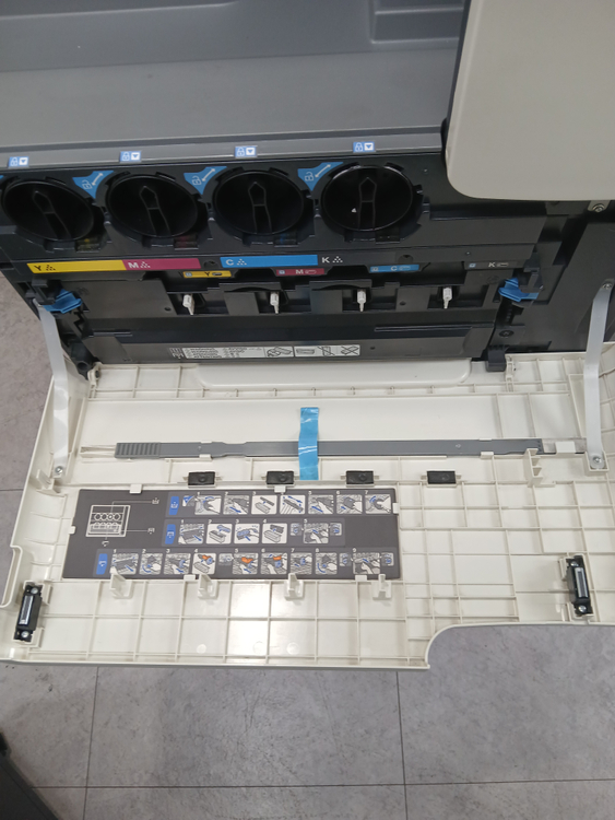 신도리코 D201 중고 저렴하게 판매합니다. 이미지