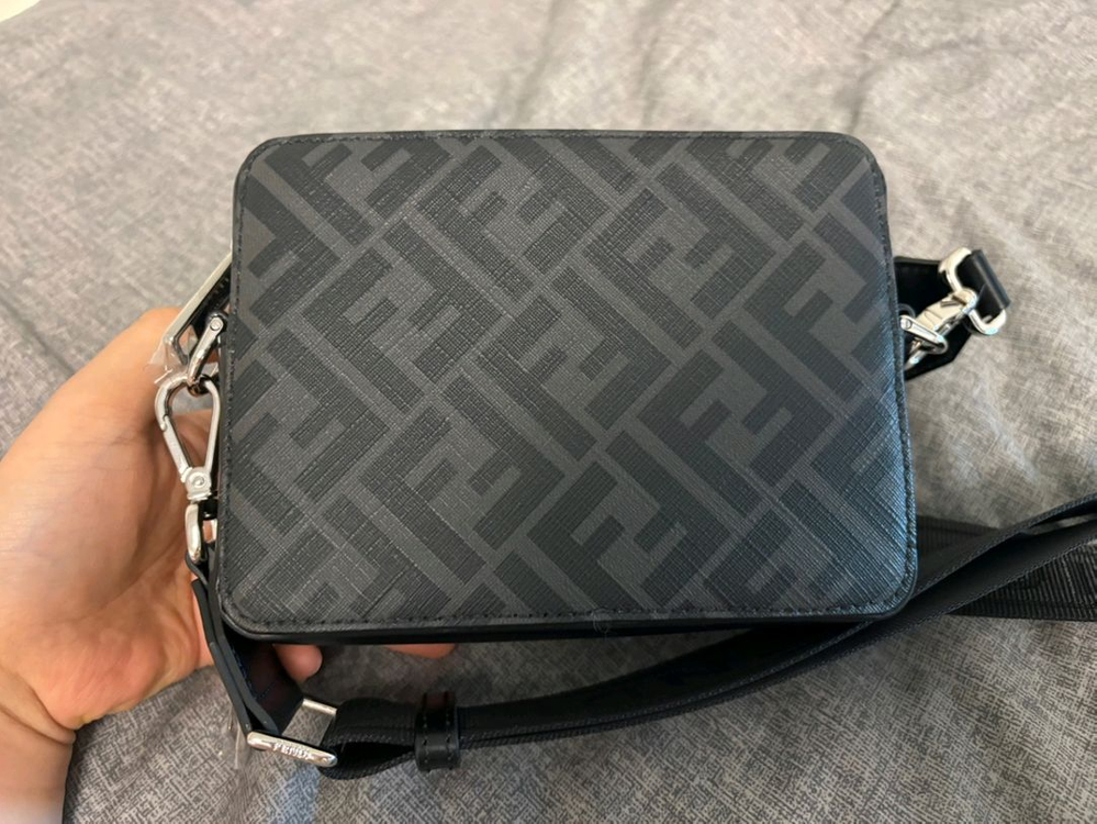 새상품급 정품) 펜디 카메라 케이스 오거나이저 백 이미지