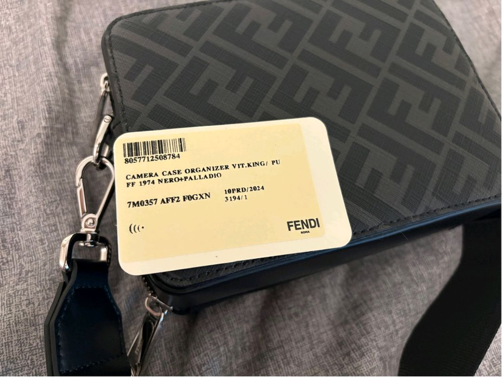 새상품급 정품) 펜디 카메라 케이스 오거나이저 백 이미지