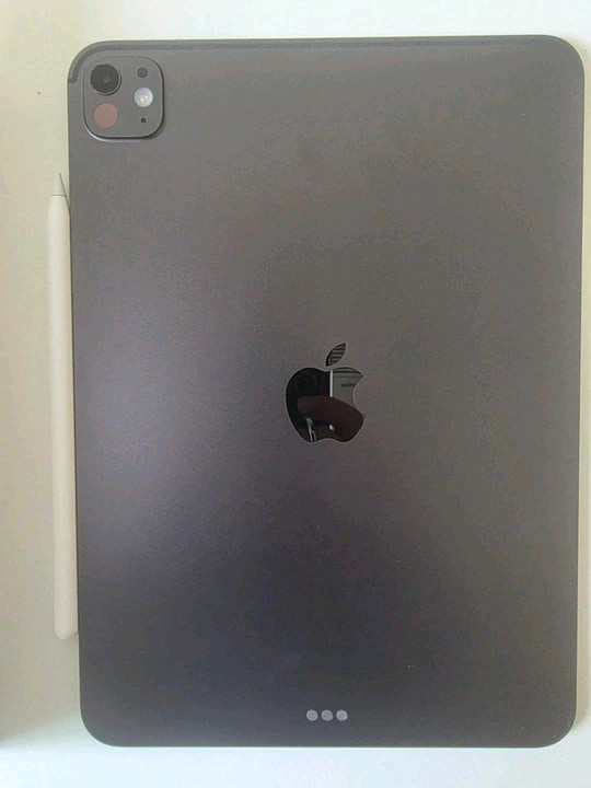 iPad Pro 11인치 M4 Wi-Fi 1TB + 애플펜슬 프로 2세대+ 애플케어 이미지