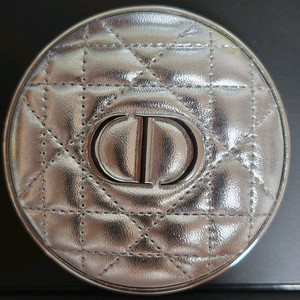 급처)디올 쿠션 케이스 실버 까나쥬(케이스만) 이미지