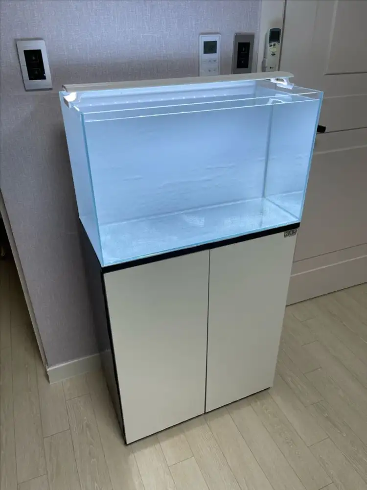 (경기 북부) NAS 2자 슬림 올디아망 60X30X36 6T 수조 축양장 세트 어항 받침대 판매 (개별 가능) 이미지